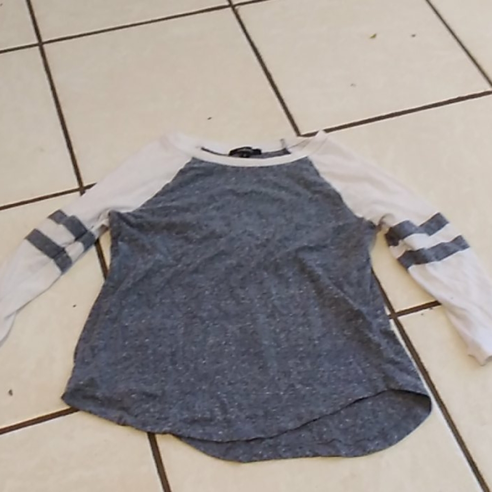 Bluishgrey and white Quarter length sleeve shirt